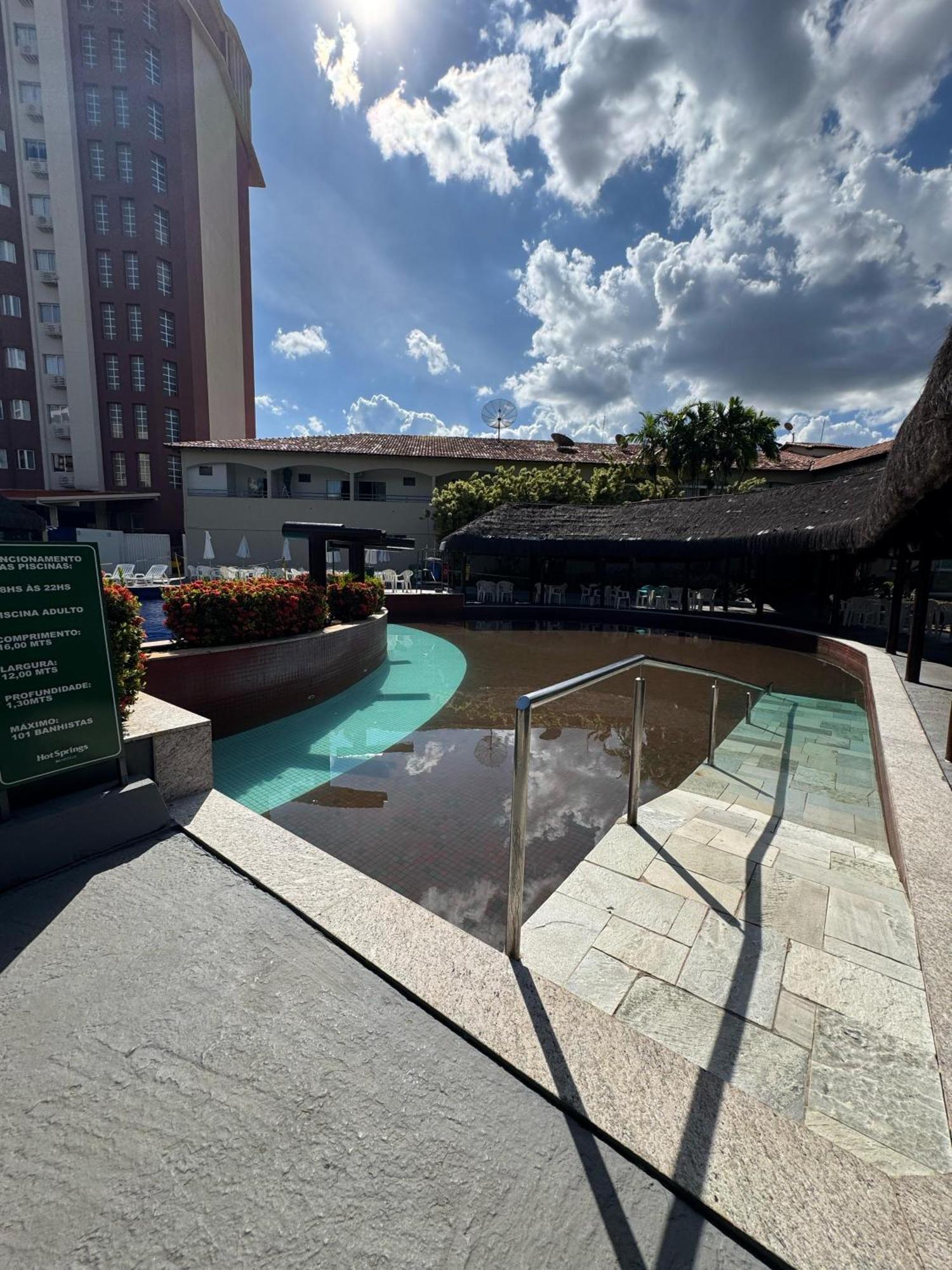 Hot Springs Aparthotel